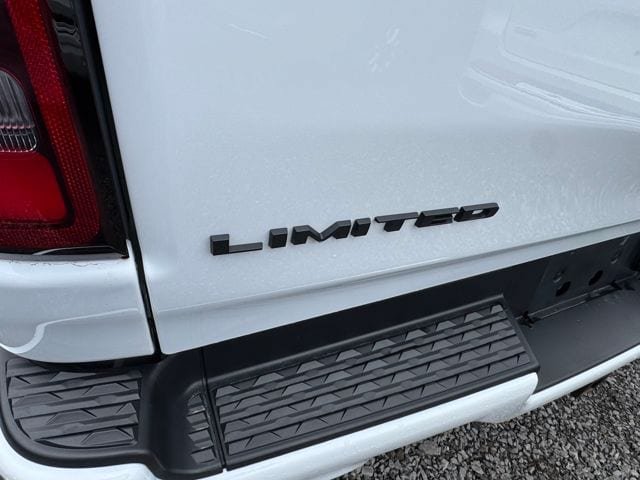 Used 2024 RAM 1500 Limited w/ Night Edition AWD/4WD image 52