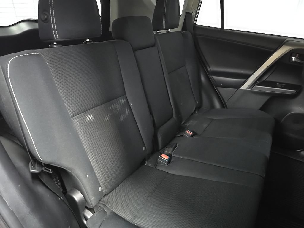 Used 2018 Toyota RAV4 XLE w/ Plus Extra Value Package AWD/4WD image 17