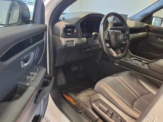 Used 2024 Honda Pilot TrailSport image 7