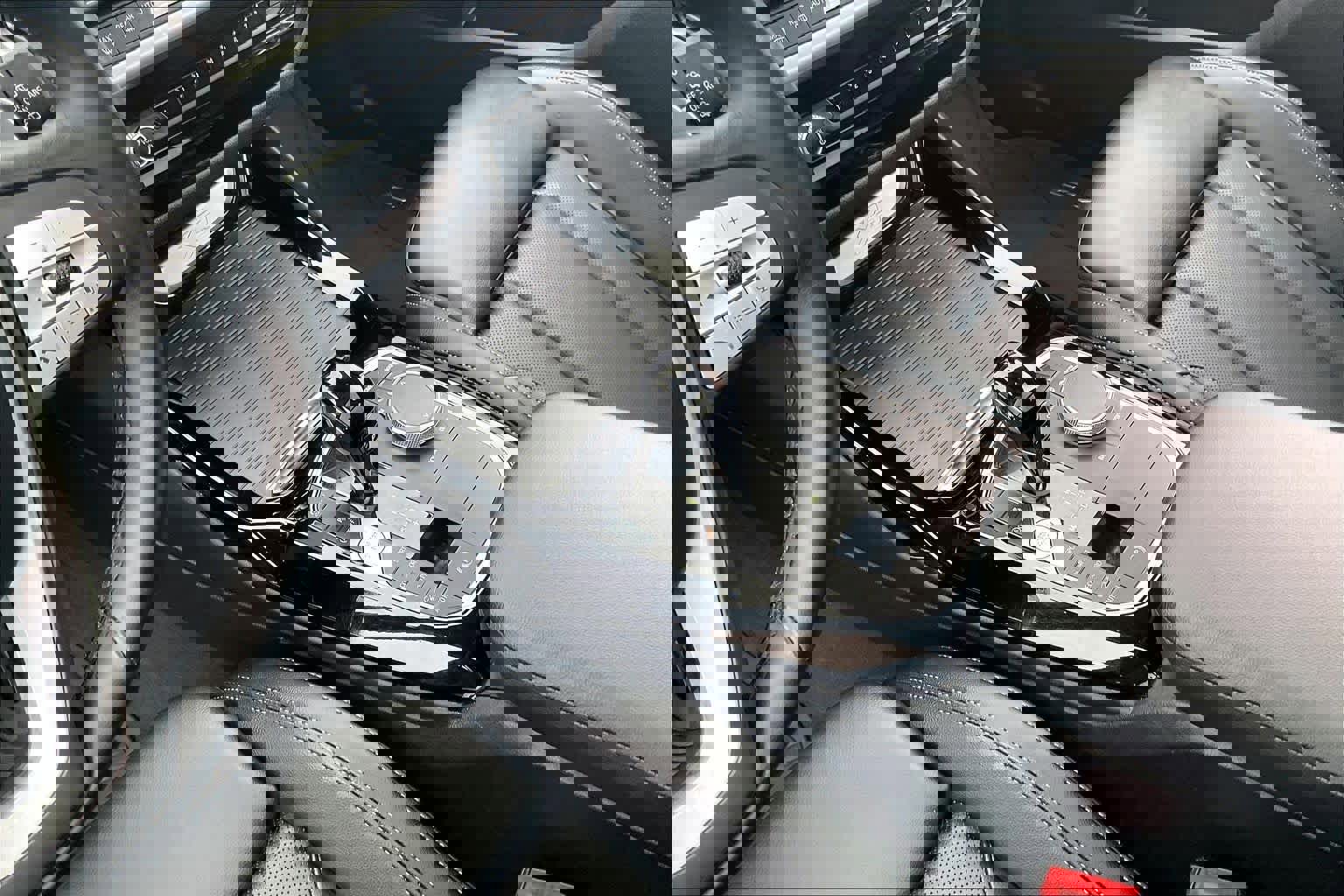 Used 2023 BMW X3 xDrive30i w/ Premium Package image 18