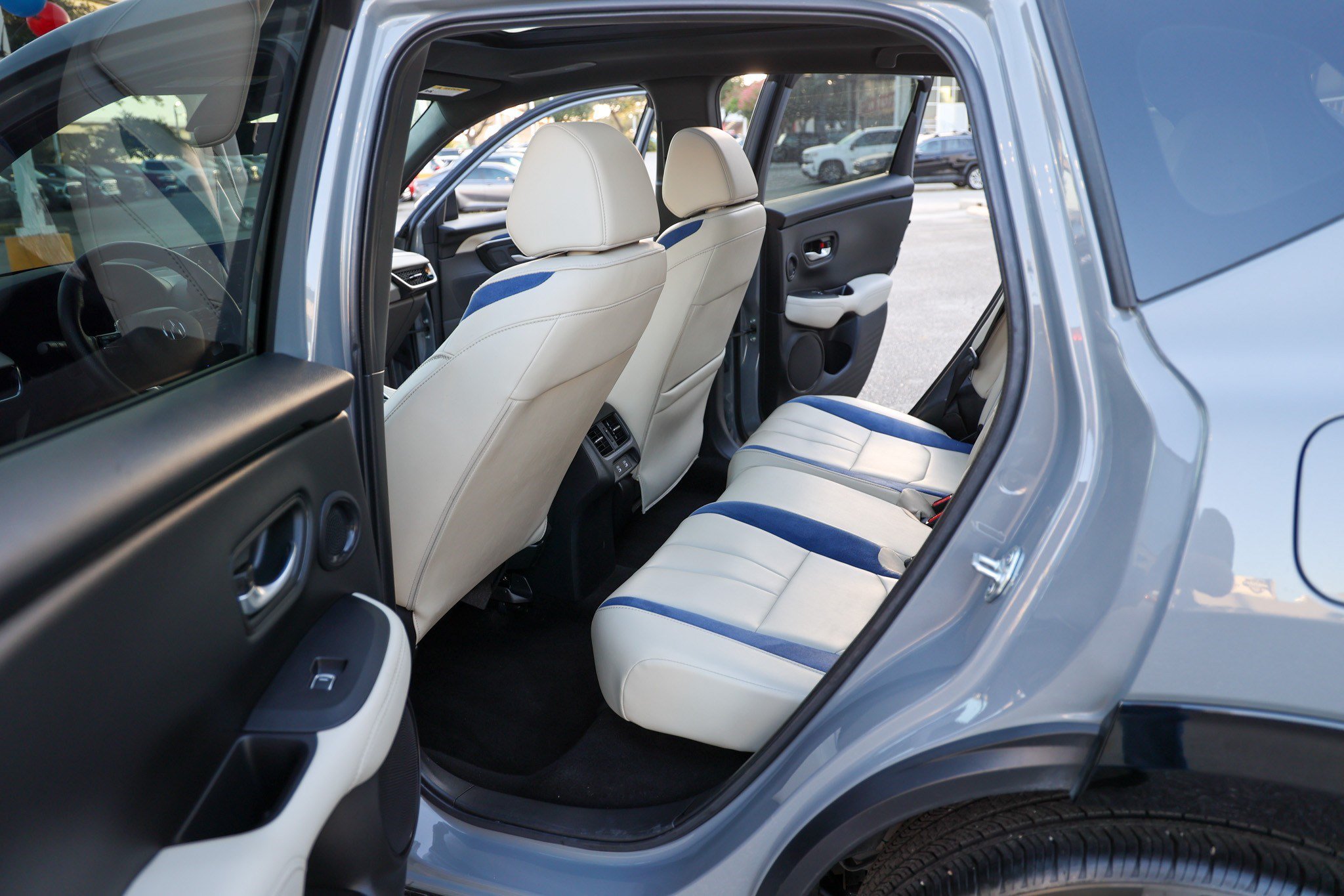 Used 2025 Acura ADX A-Spec FWD image 33