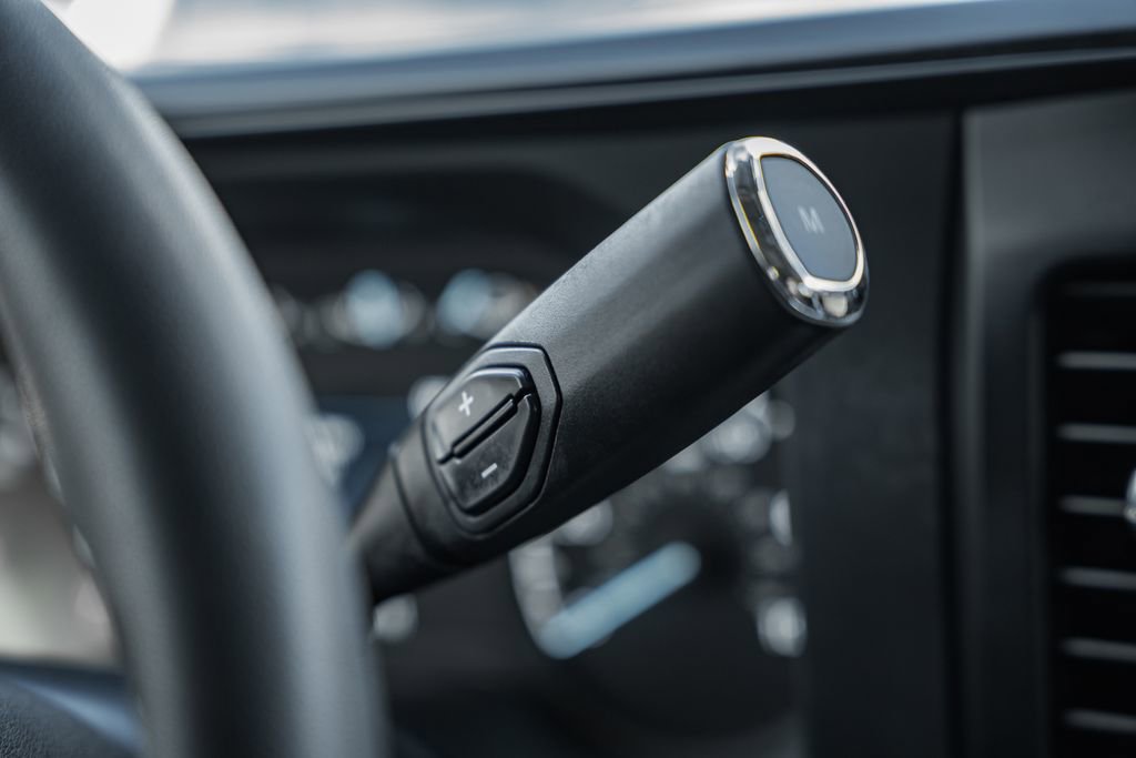 Used 2024 Ford F250 XL w/ Snow Plow Prep Package image 26