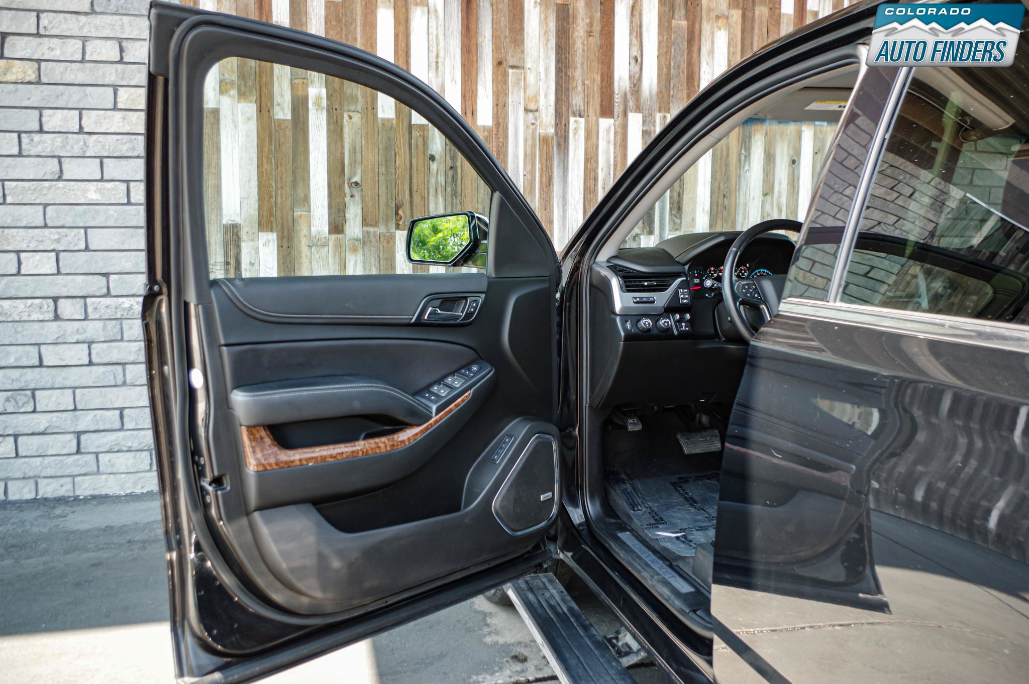 Used 2020 Chevrolet Tahoe Premier AWD/4WD image 10