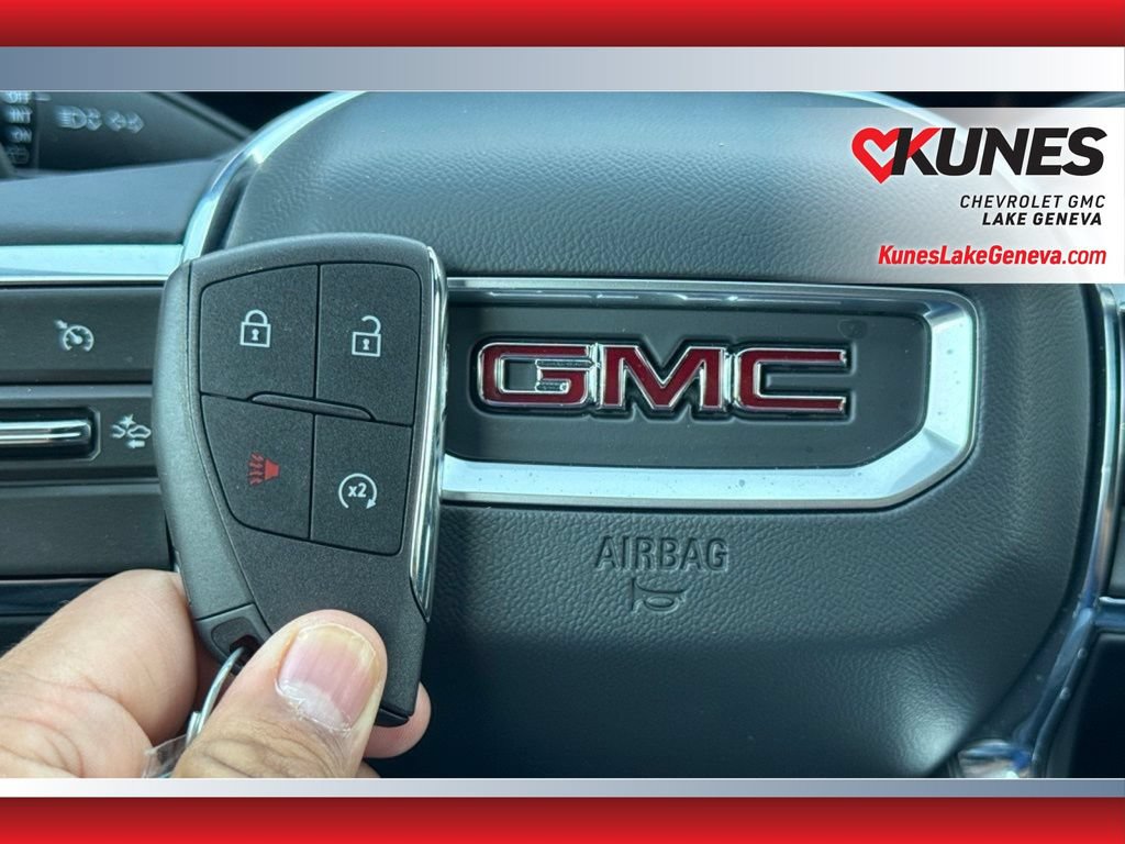 New 2027 GMC Terrain Elevation w/ LPO, Floor Liner Package AWD/4WD image 45