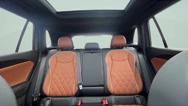 New 2026 Volkswagen Tiguan SEL R-Line AWD/4WD image 20