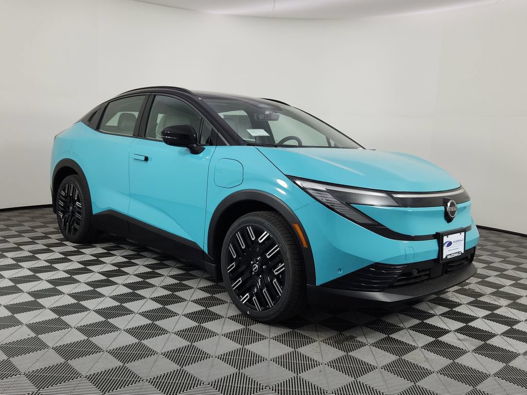 New 2026 Nissan Leaf Platinum+ w/ Cargo Package (Platinum+) FWD image 6