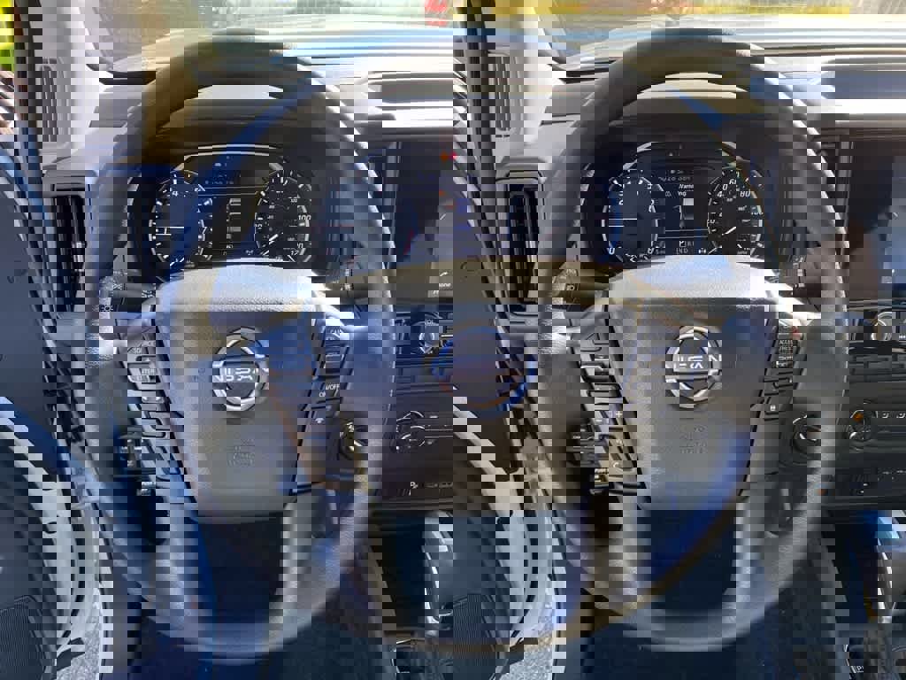 New 2026 Nissan Frontier S image 13