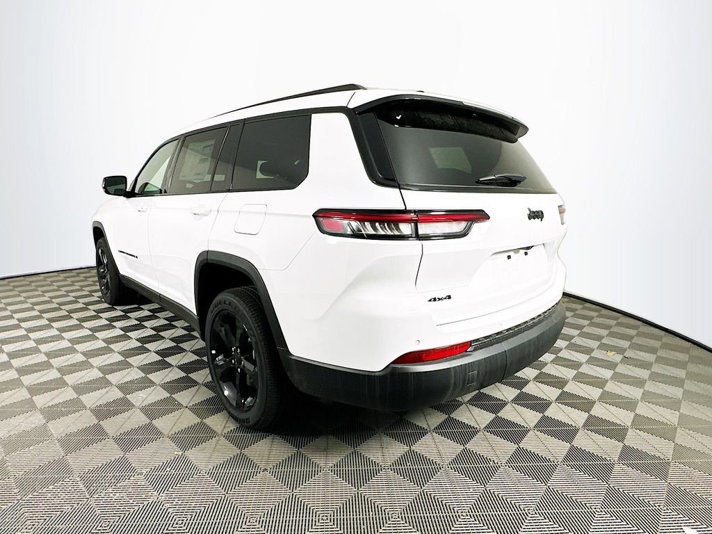 New 2025 Jeep Grand Cherokee L Altitude image 6