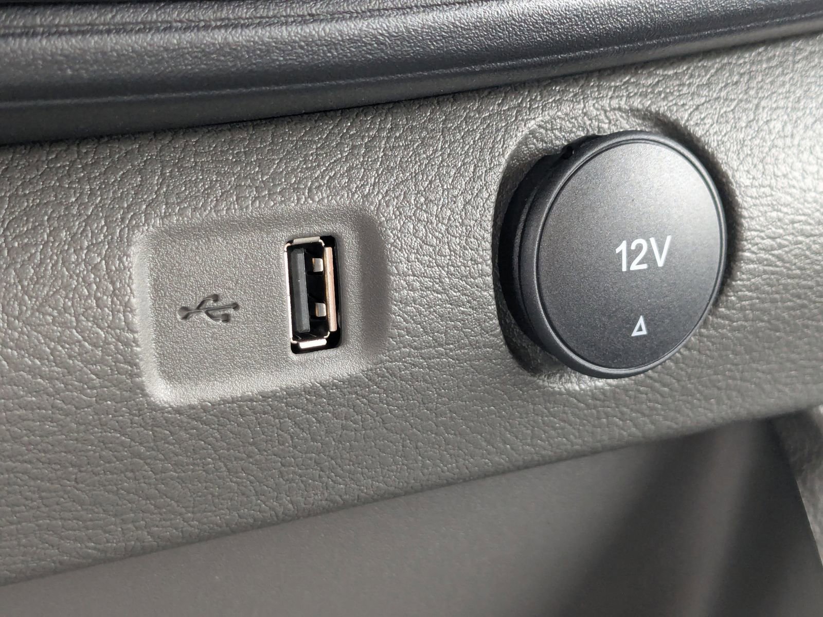 New 2025 Ford Transit 350 Low Roof AWD w/ Exterior Upgrade Package image 21