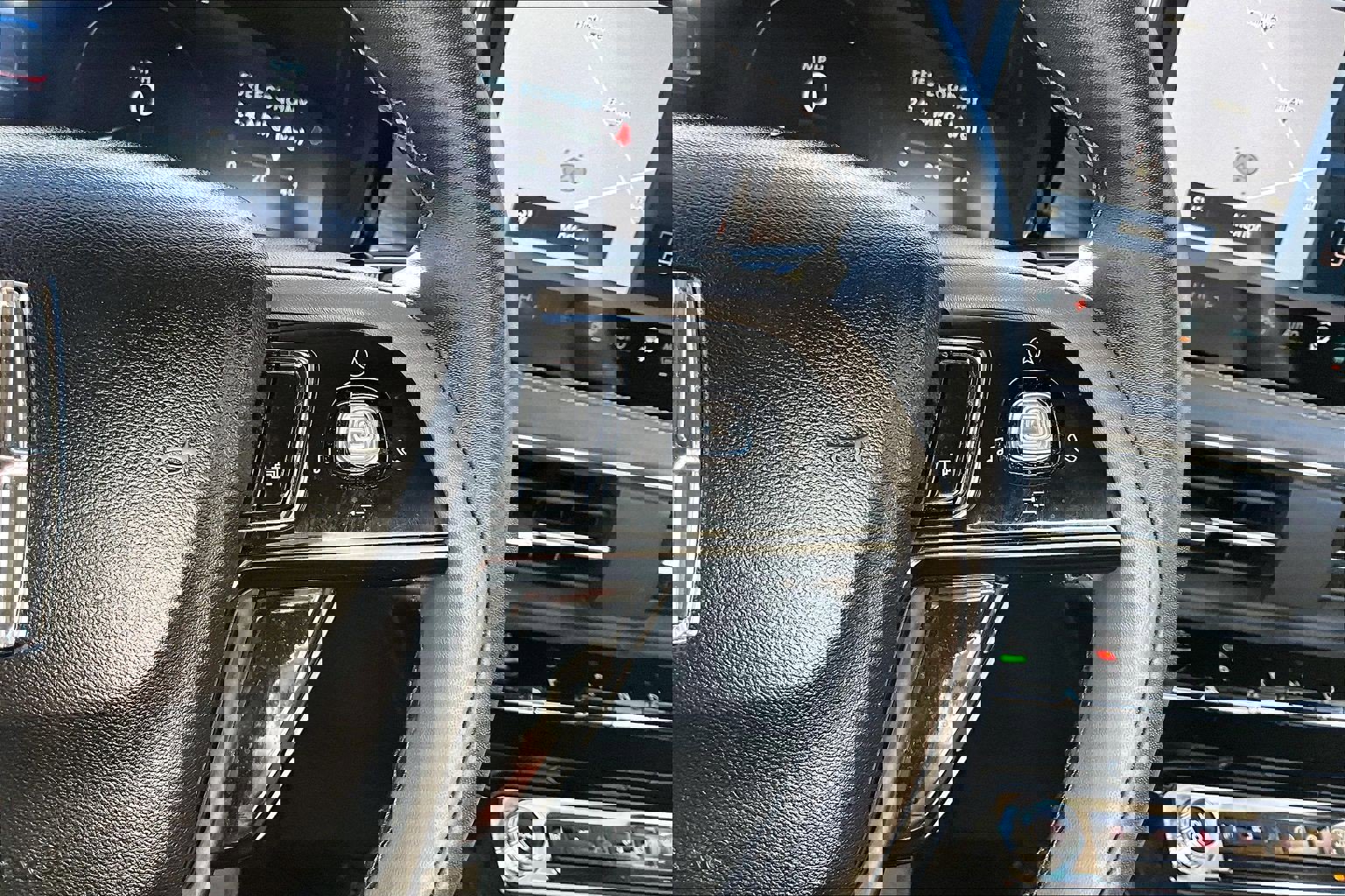 Used 2023 Lincoln Corsair AWD image 22