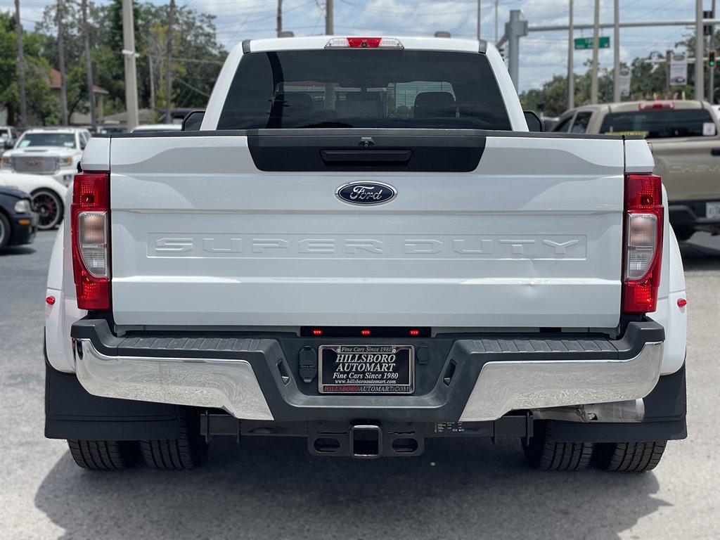 Used 2022 Ford F350 XL w/ Power Equipment Group image 17