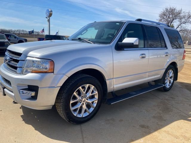 Used 2017 Ford Expedition Limited w/ Equipment Group 301A image 3