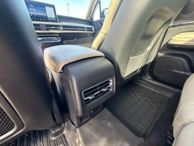 Used 2025 Lincoln Corsair Grand Touring w/ Jet Appearance Package image 20