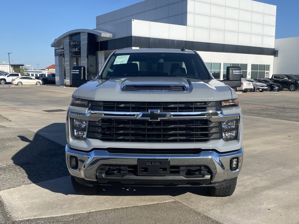 Used 2024 Chevrolet Silverado 2500 LT w/ Texas Edition image 8