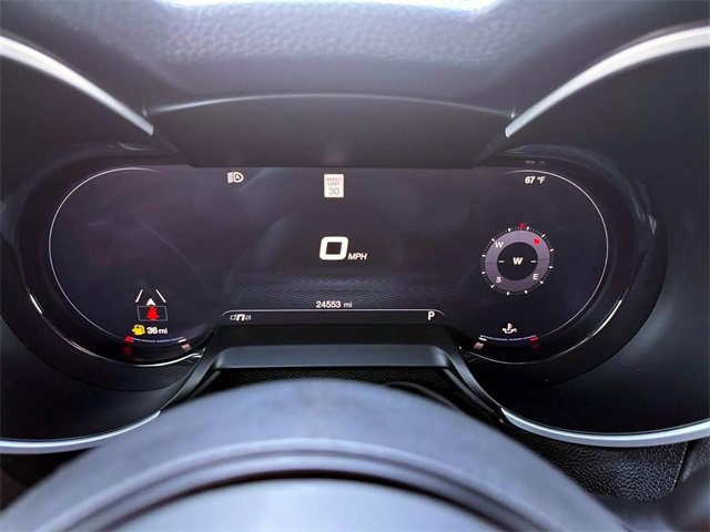 Used 2024 Alfa Romeo Stelvio Veloce image 21