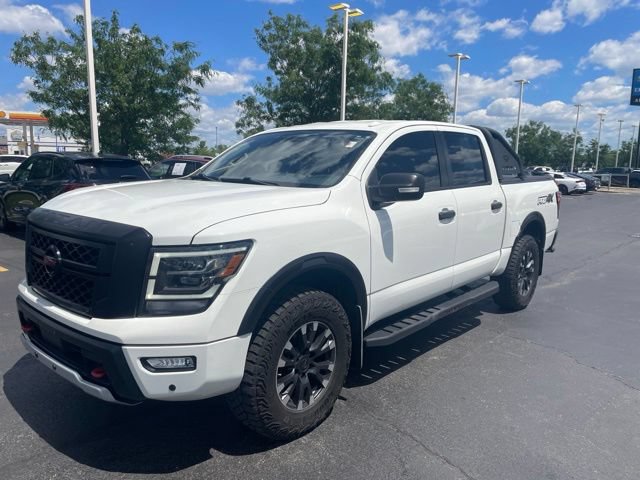 Used 2020 Nissan Titan PRO-4X w/ Pro-4x Utility Package AWD/4WD image 4
