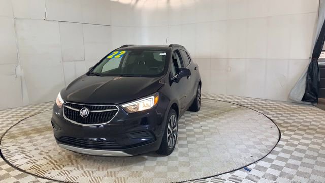Used 2022 Buick Encore Preferred w/ Safety Package II AWD/4WD image 4