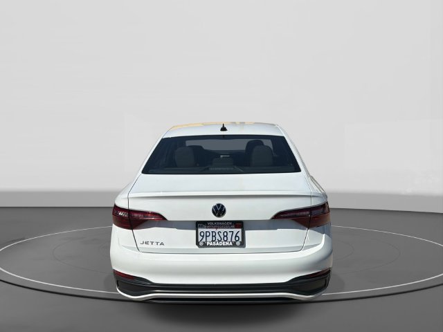 Certified 2024 Volkswagen Jetta Sport FWD image 4