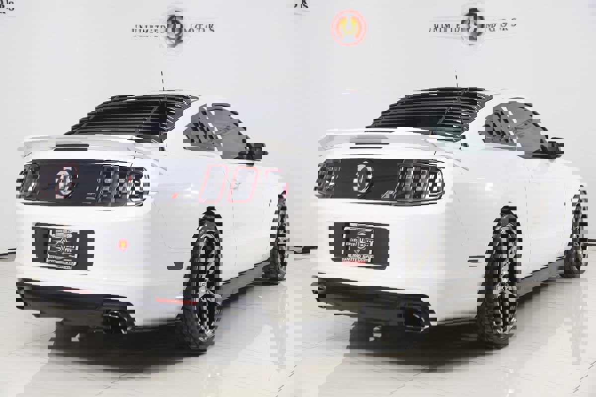 Used 2014 Ford Mustang GT w/ Equipment Group 301A image 3