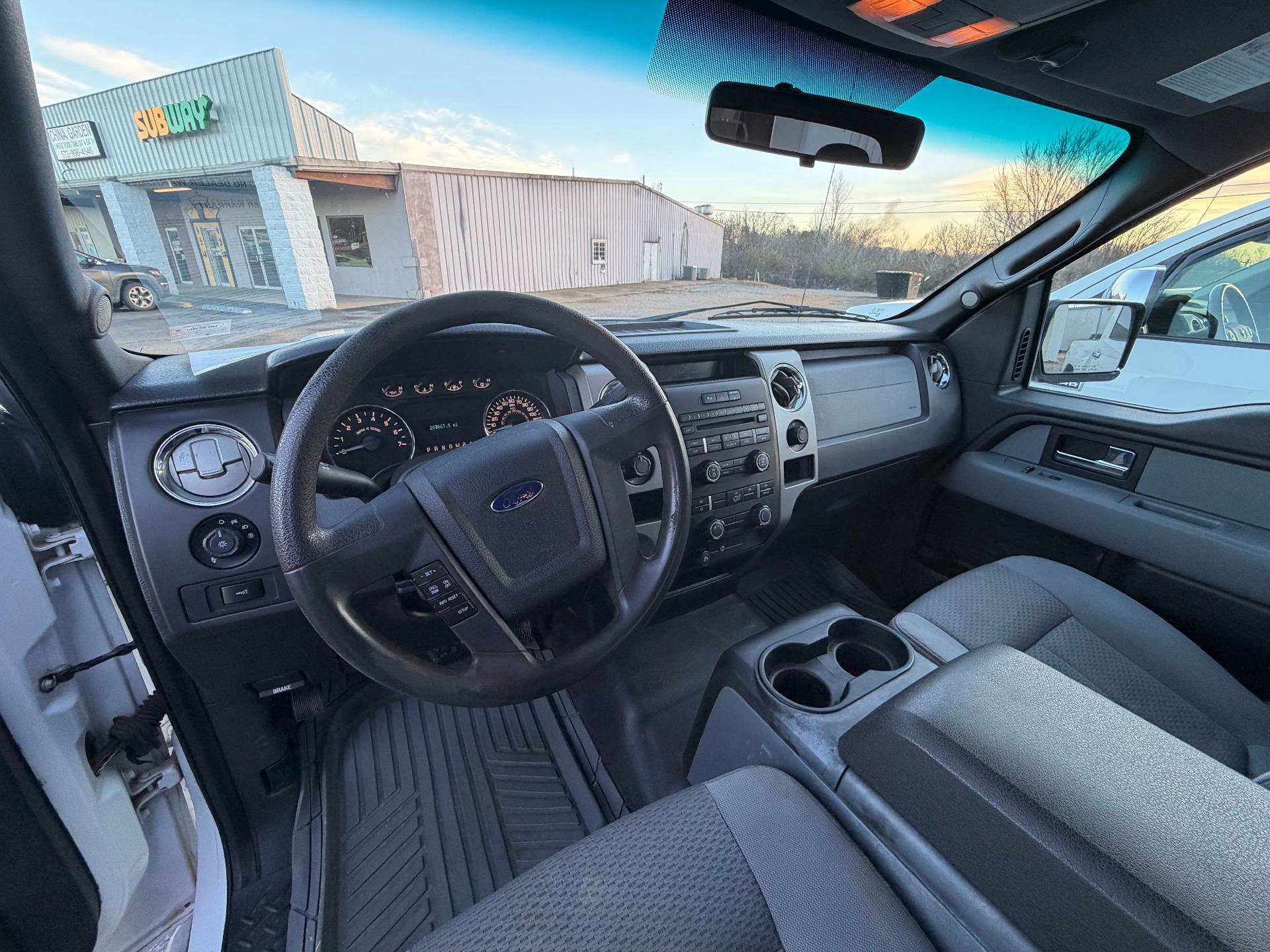 Used 2012 Ford F150 XLT w/ Trailer Tow Pkg AWD/4WD image 9