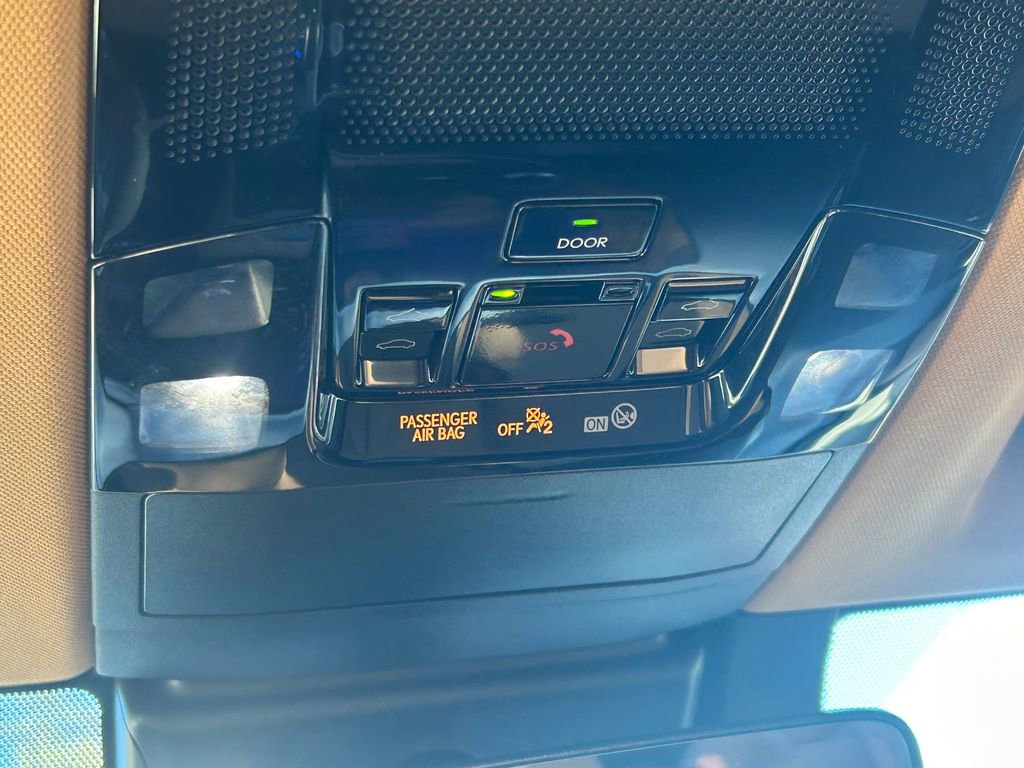 Used 2022 Lexus NX 350h AWD image 18