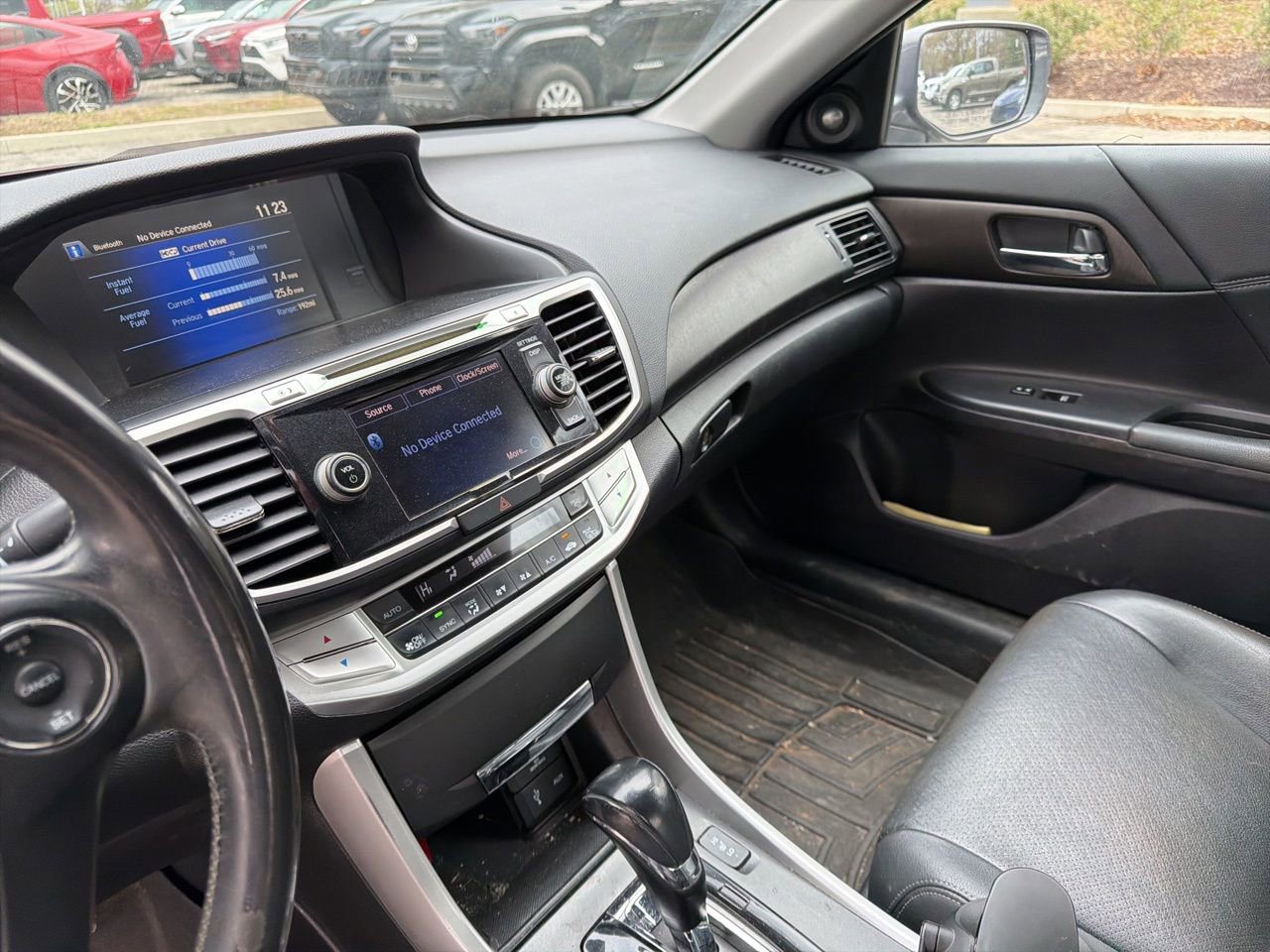 Used 2014 Honda Accord EX-L image 10