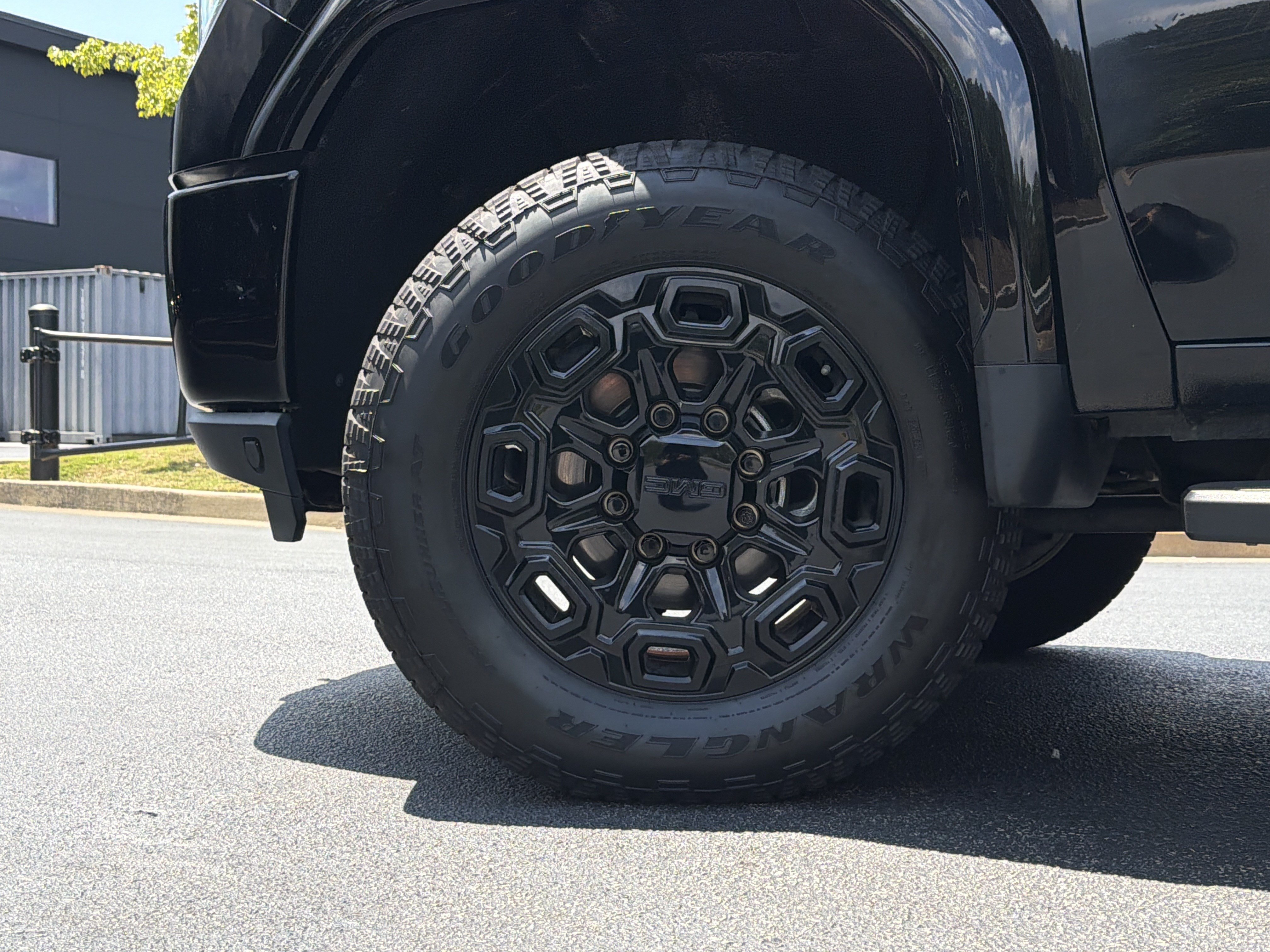 Used 2020 GMC Sierra 3500 Denali w/ Denali Ultimate Package AWD/4WD image 17