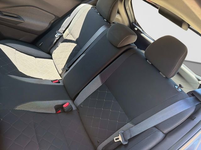Used 2020 Nissan Kicks S image 13