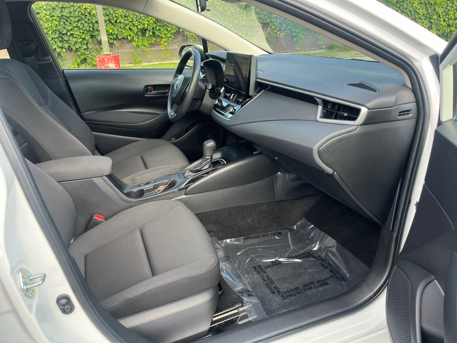 Certified 2025 Toyota Corolla LE w/ LE Premium Package AWD/4WD image 28