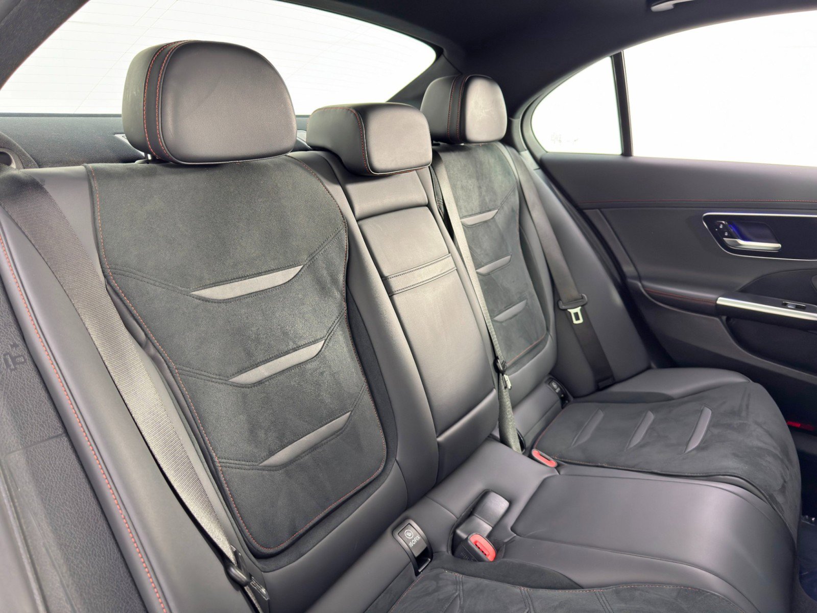 Used 2024 Mercedes-Benz C 43 AMG 4MATIC Sedan image 45