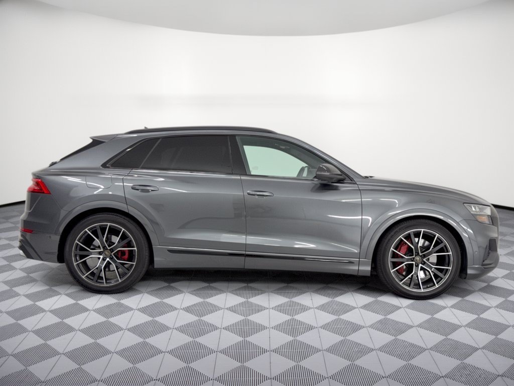 Used 2023 Audi SQ8 Prestige AWD/4WD image 8
