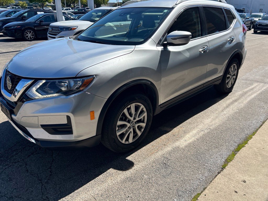 Used 2020 Nissan Rogue SV AWD/4WD image 4