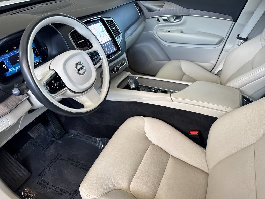 Certified 2023 Volvo XC90 T8 Plus AWD/4WD image 9