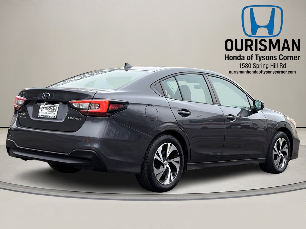 Used 2023 Subaru Legacy Premium image 3