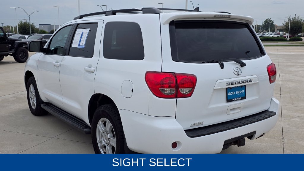 Used 2013 Toyota Sequoia SR5 AWD/4WD image 3