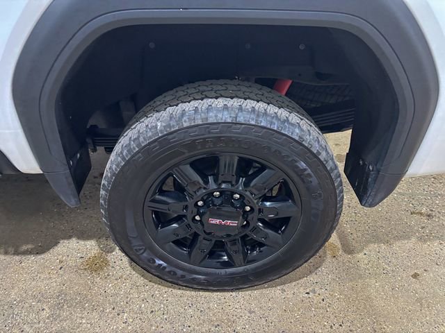 Used 2025 GMC Sierra 2500 AT4 w/ AT4 Preferred Package image 31