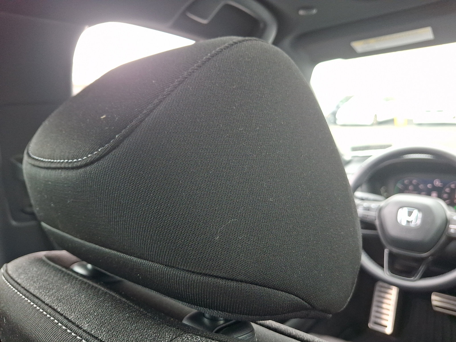 Used 2025 Honda Accord Sport image 9