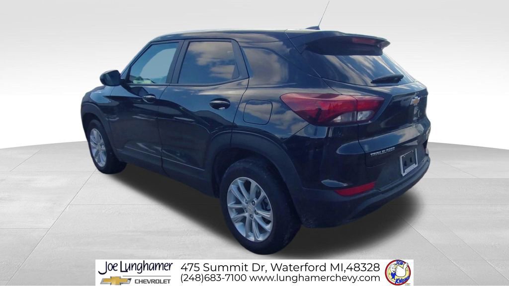 Used 2025 Chevrolet TrailBlazer LS w/ LPO, Blackout Package image 7