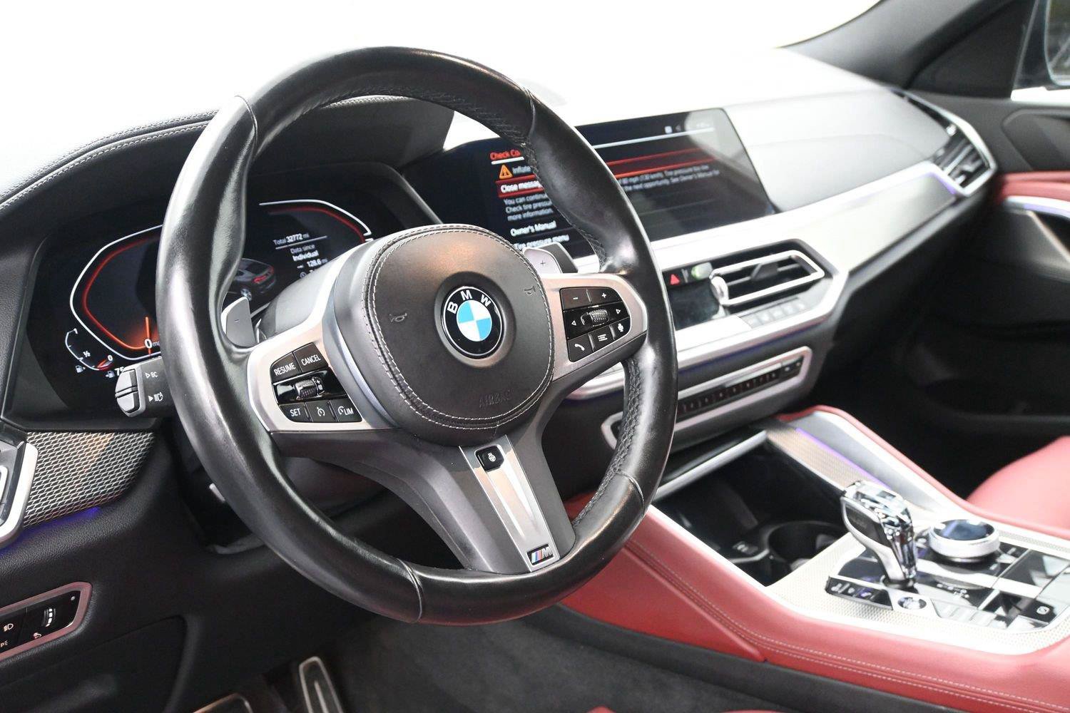 Used 2022 BMW X6 xDrive40i w/ Executive Package AWD/4WD image 2