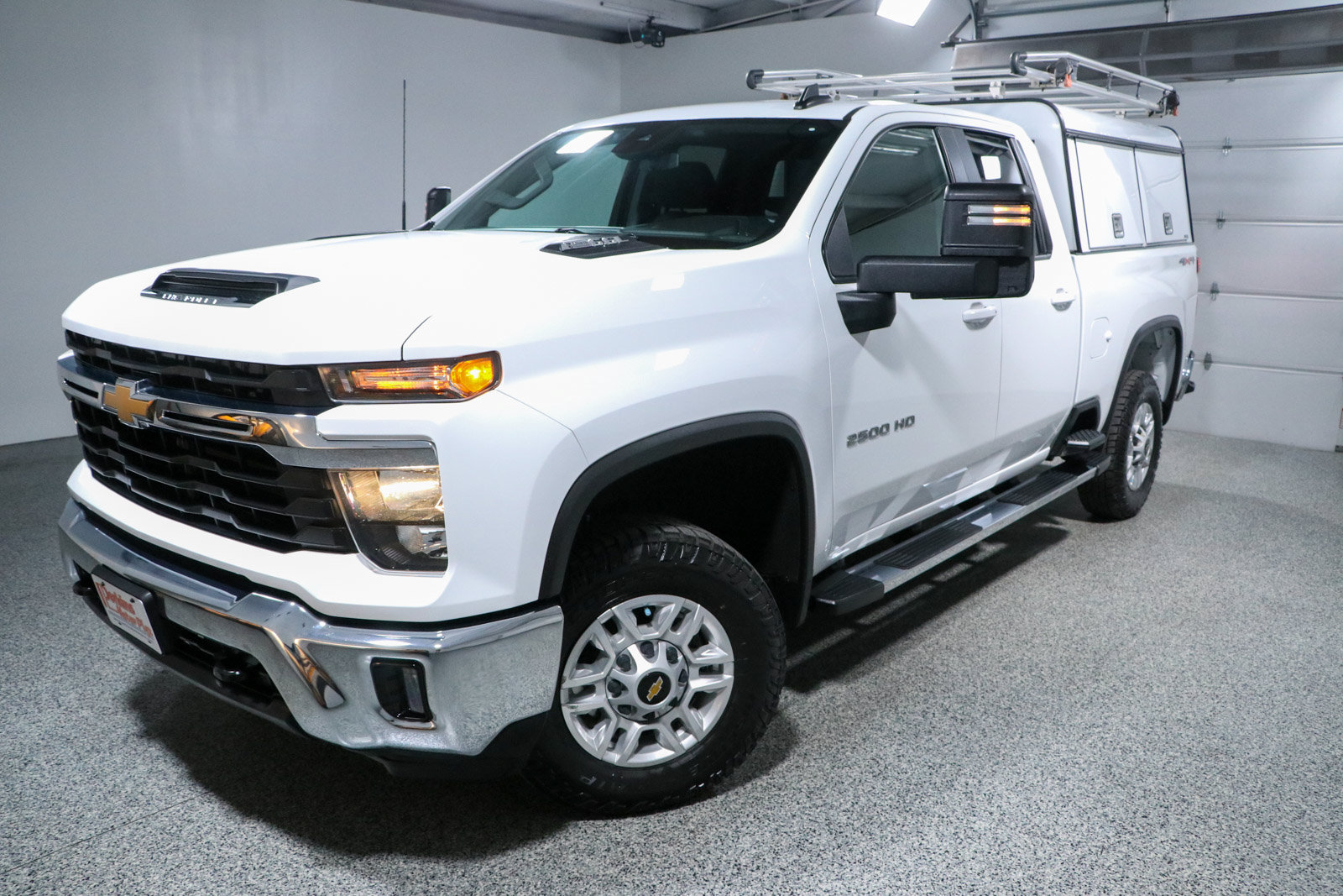 Used 2024 Chevrolet Silverado 2500 LT w/ Convenience Package AWD/4WD image 34