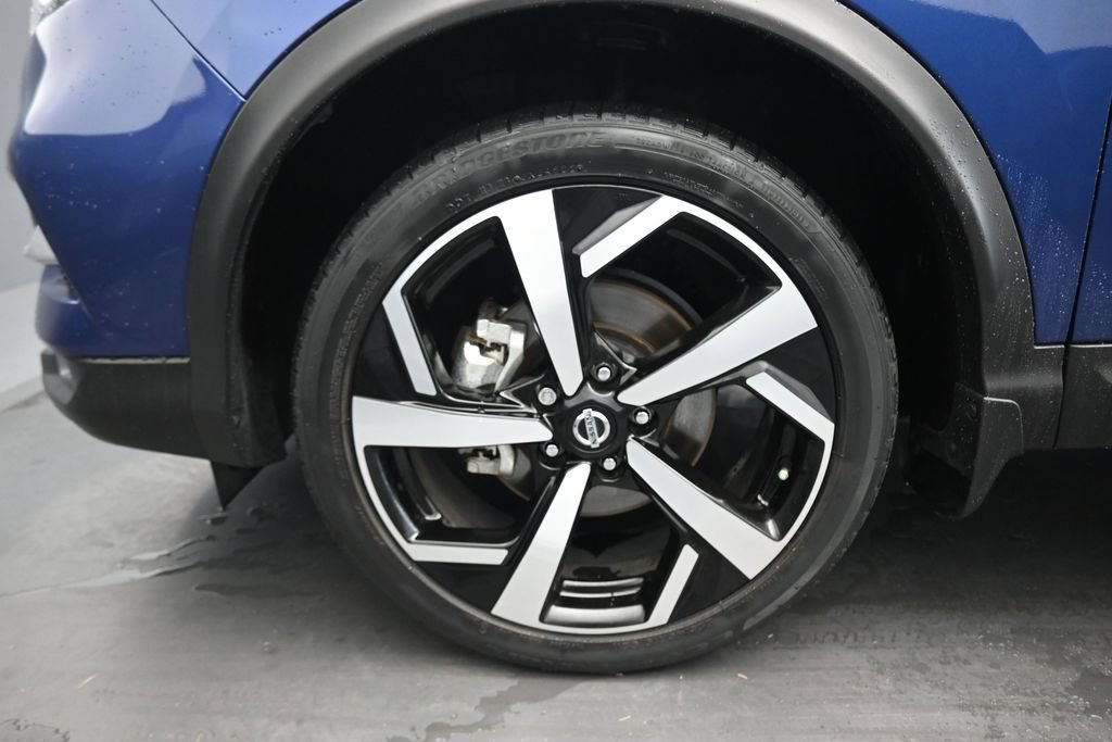 Used 2022 Nissan Rogue Sport SL AWD/4WD image 49