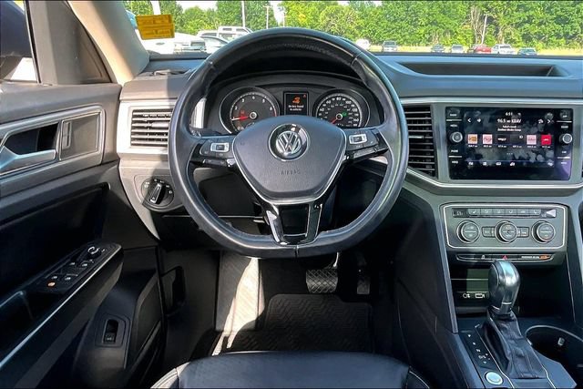 Used 2019 Volkswagen Atlas SE w/ Panoramic Sunroof Package FWD image 8