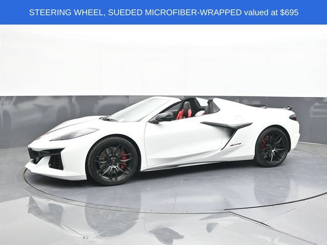 Used 2024 Chevrolet Corvette Z06 RWD image 7