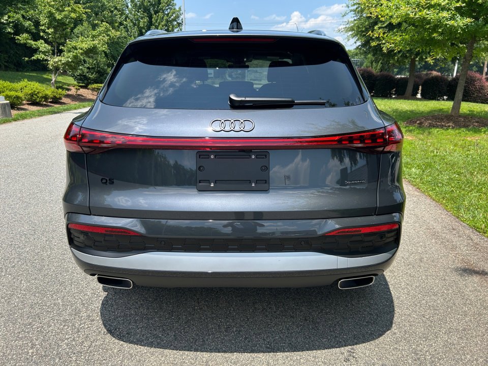 Certified 2025 Audi Q5 Premium Plus w/ Premium Plus image 14