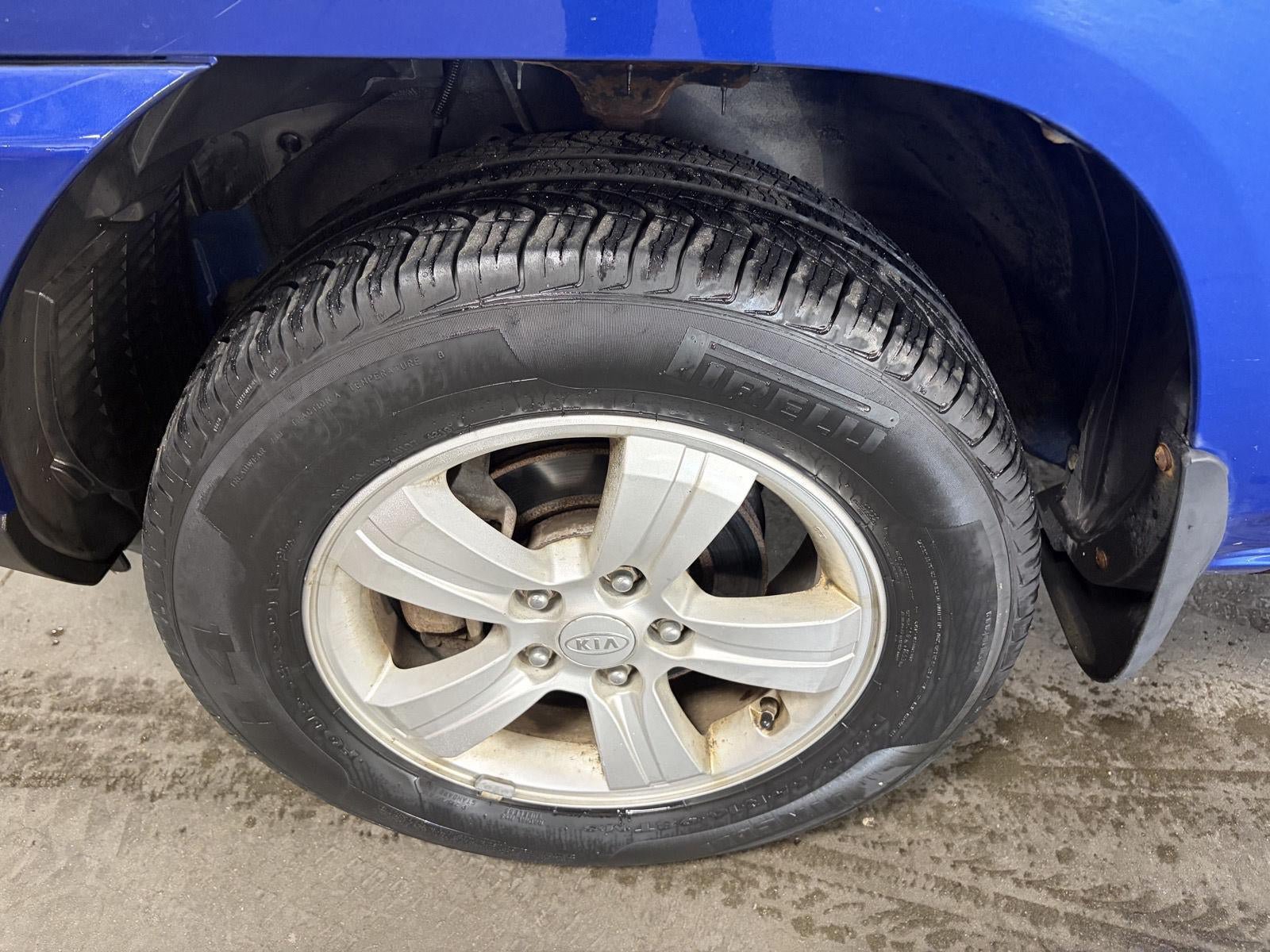 Used 2009 Kia Sportage LX FWD image 25