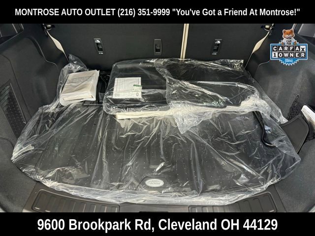 Used 2024 Land Rover Discovery Sport S image 29