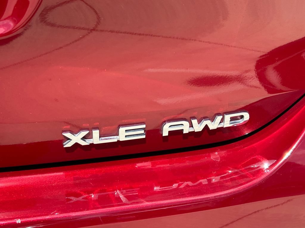 Certified 2026 Toyota Highlander XLE AWD/4WD image 14