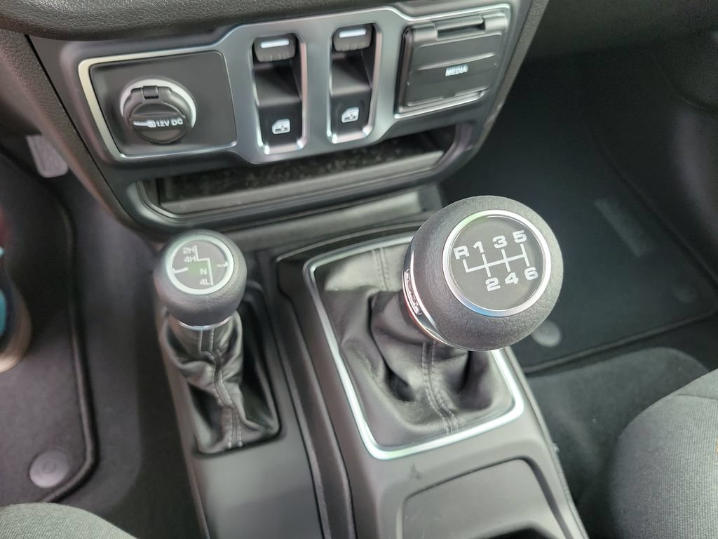 New 2026 Jeep Wrangler Sport AWD/4WD image 19