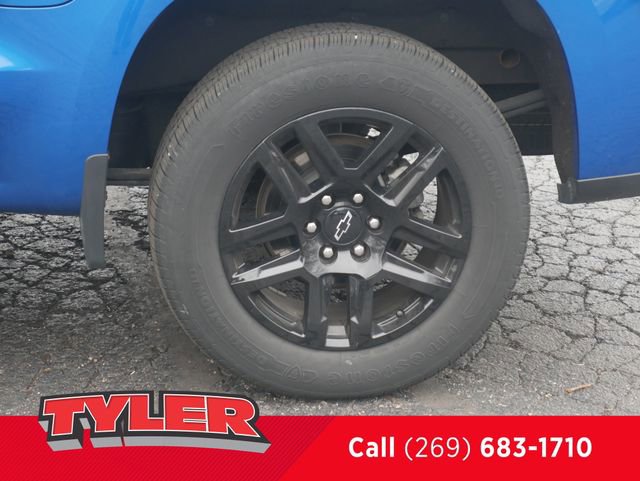 Used 2023 Chevrolet Silverado 1500 Custom w/ LPO, Dark Essentials Package image 43