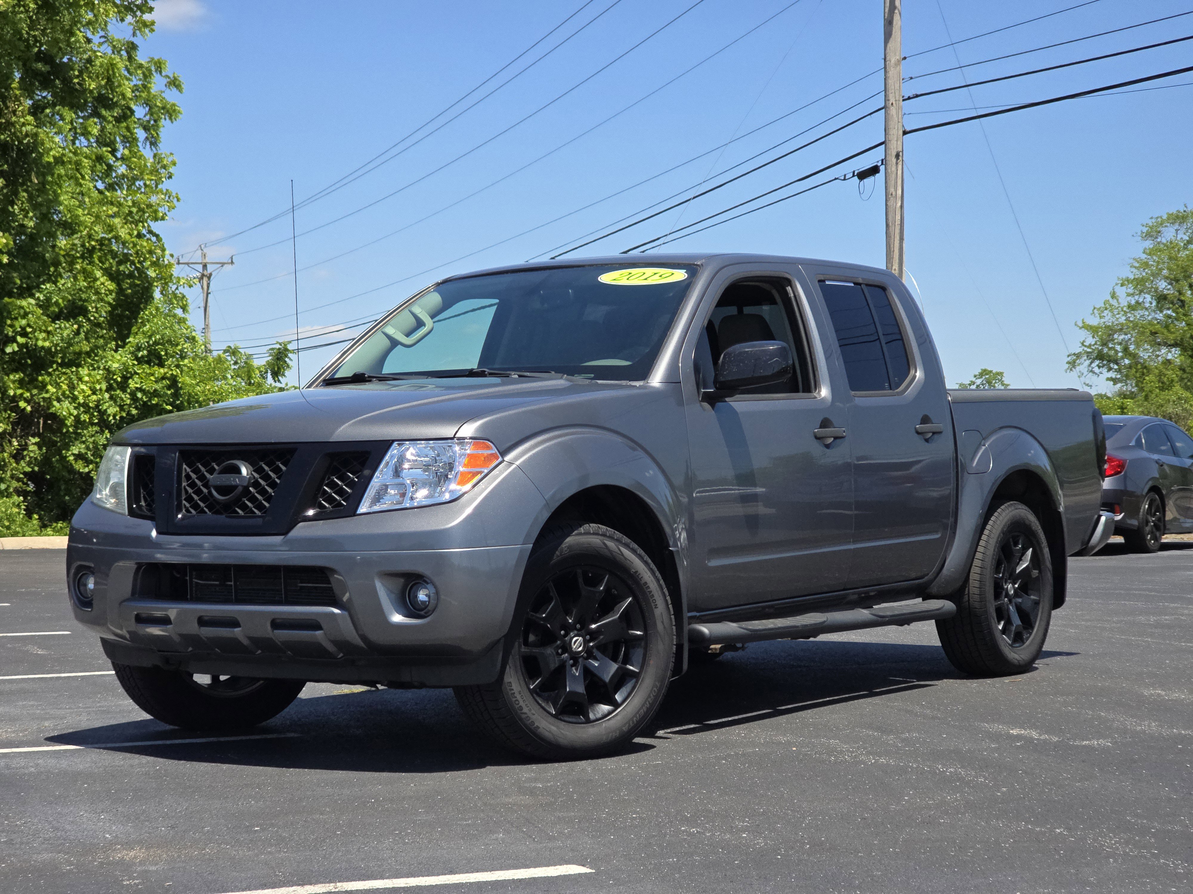 Used 2019 Nissan Frontier SV w/ Value Truck Package AWD/4WD image 1